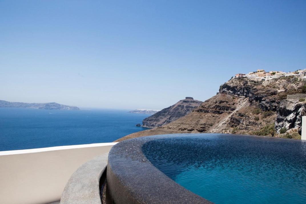 Porto Fira Suites Dış mekan fotoğraf