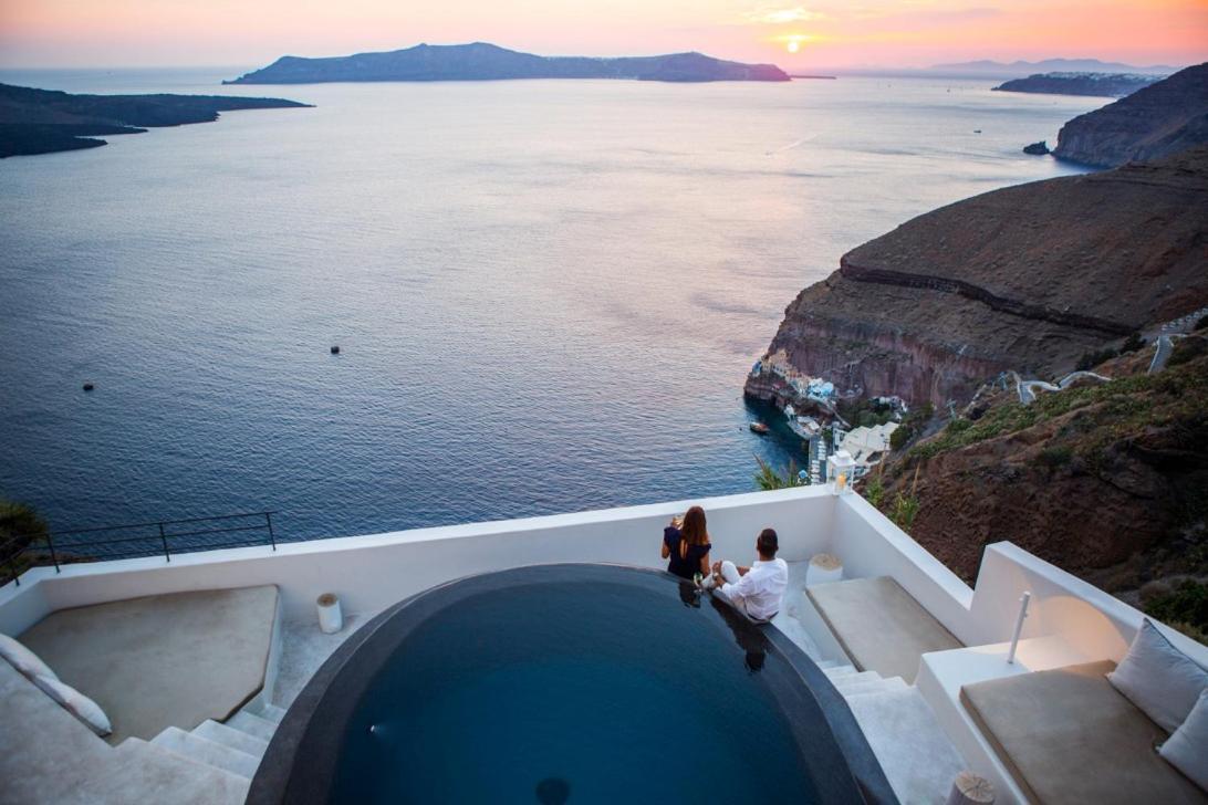 Porto Fira Suites Dış mekan fotoğraf