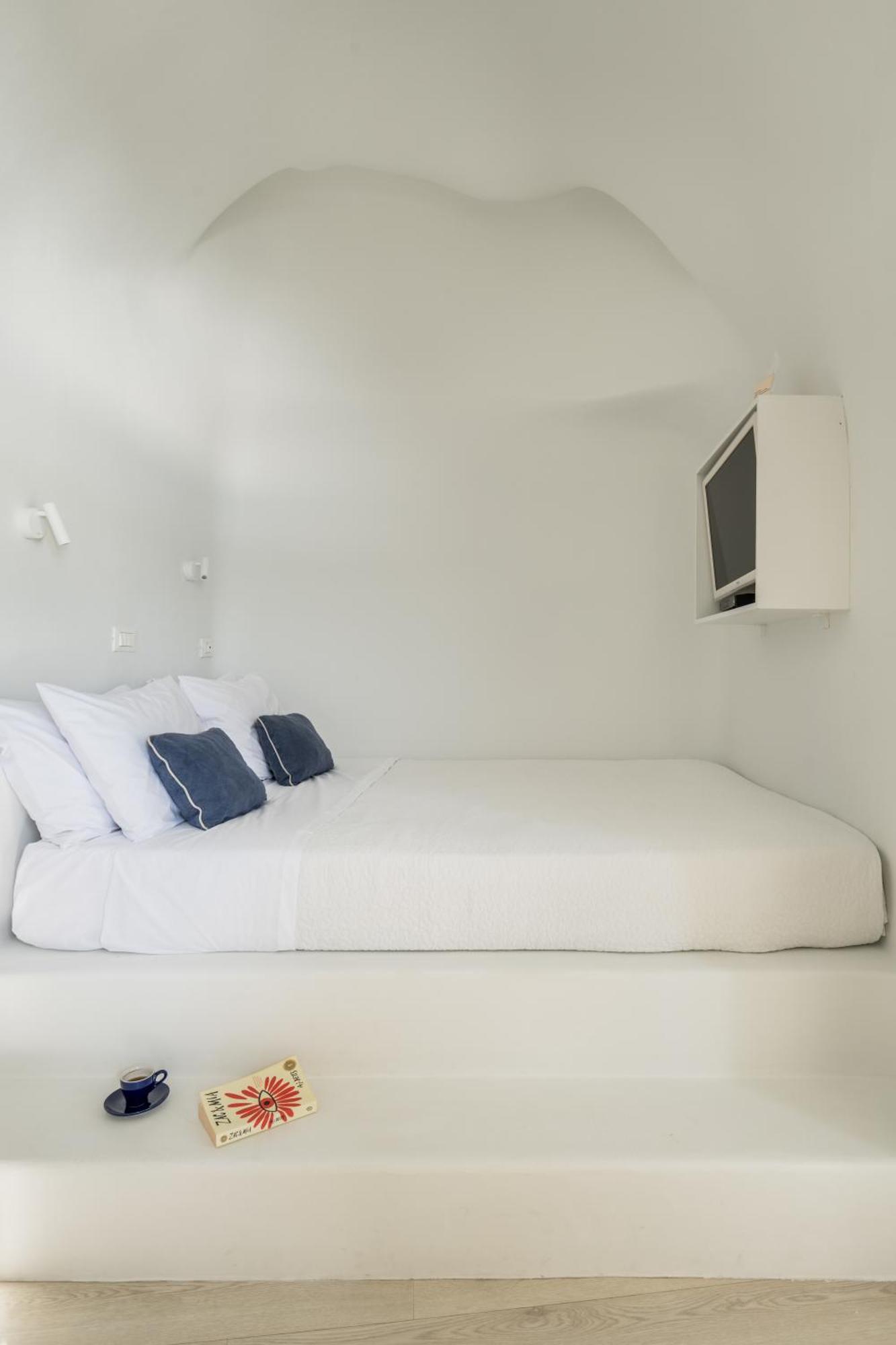 Porto Fira Suites Dış mekan fotoğraf