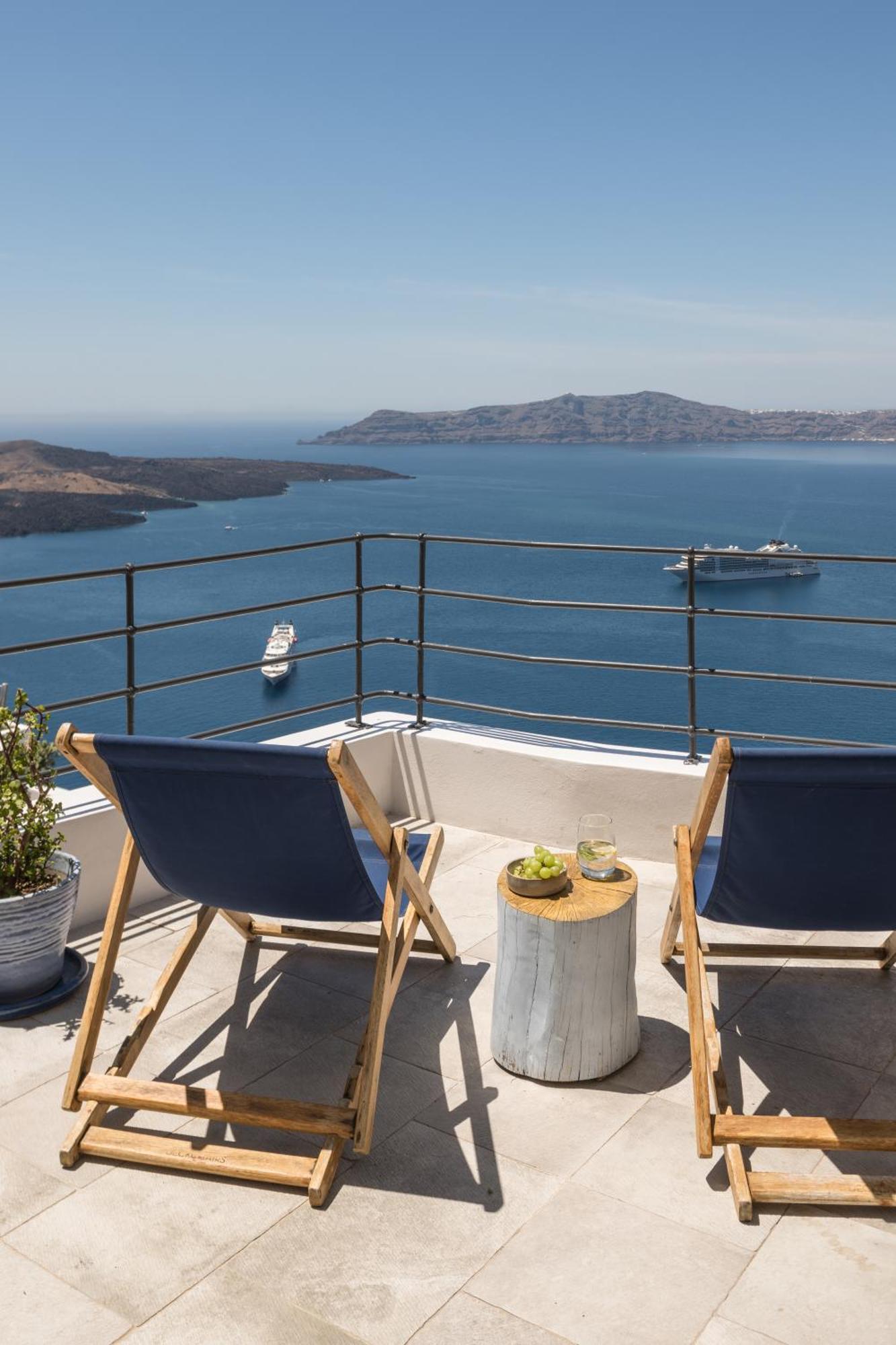 Porto Fira Suites Dış mekan fotoğraf