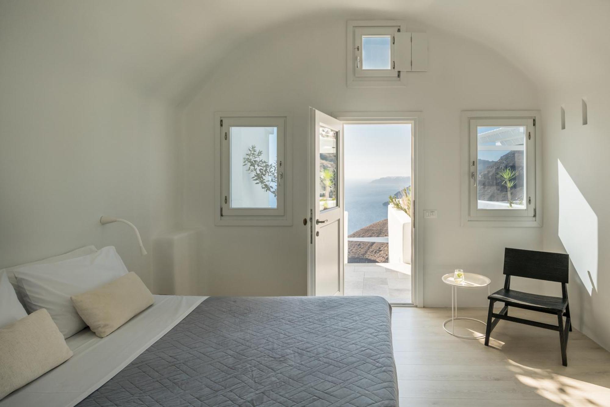 Porto Fira Suites Dış mekan fotoğraf
