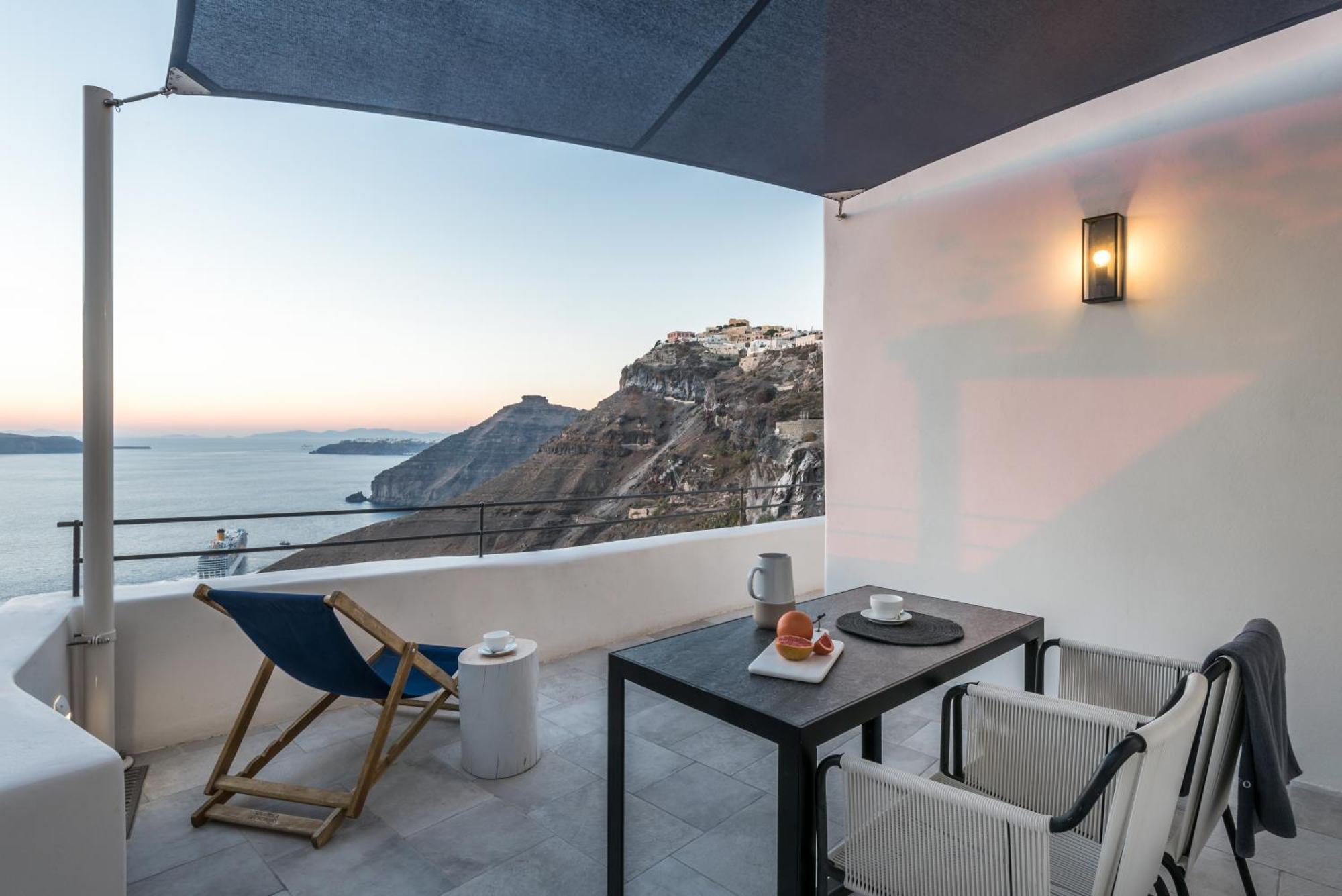 Porto Fira Suites Dış mekan fotoğraf