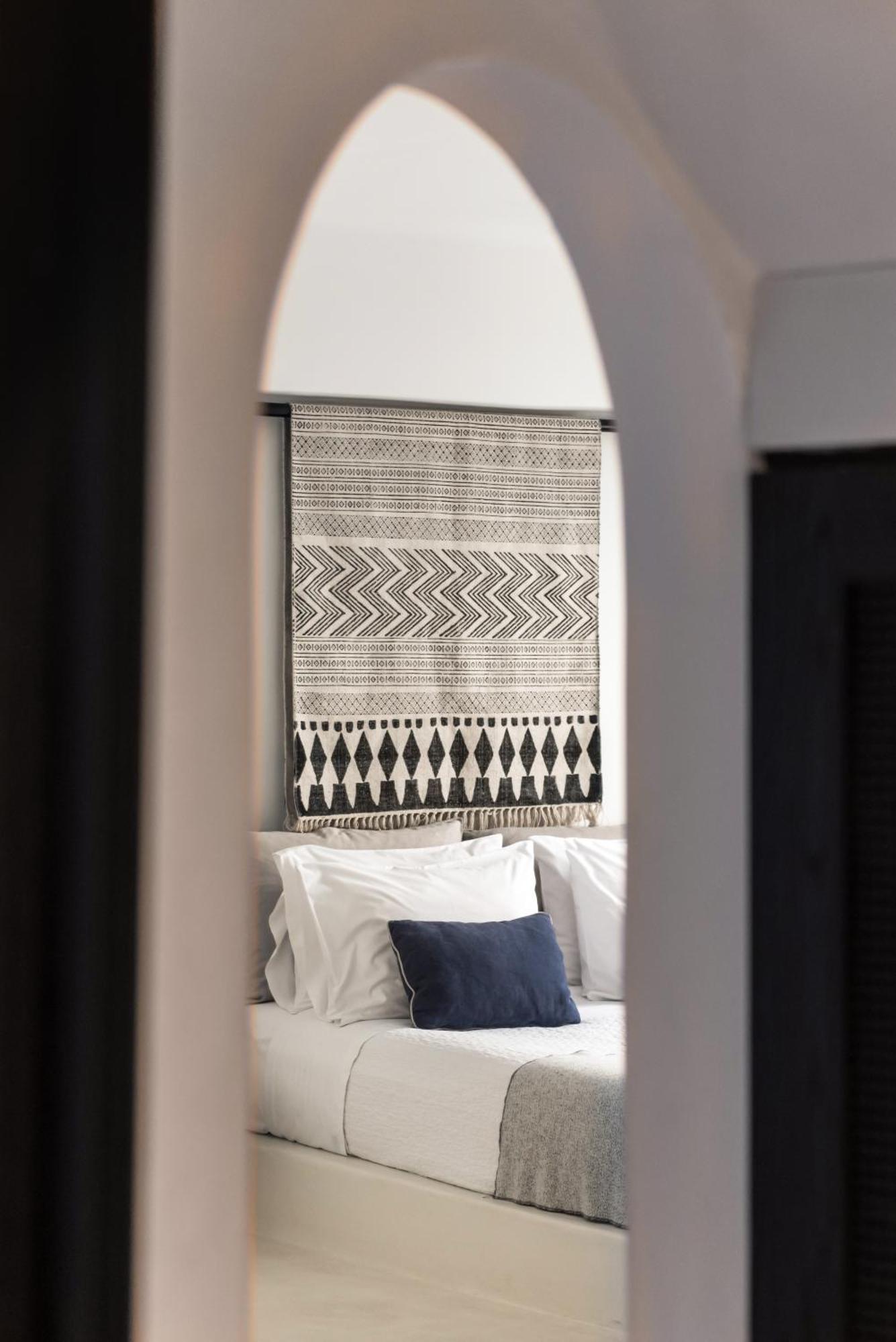 Porto Fira Suites Dış mekan fotoğraf