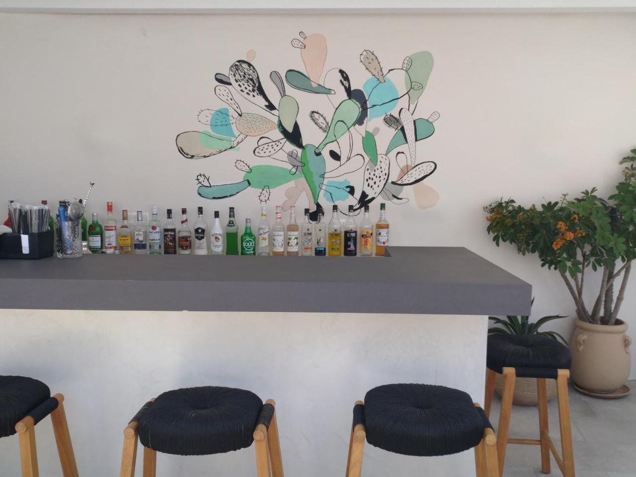 Porto Fira Suites Dış mekan fotoğraf
